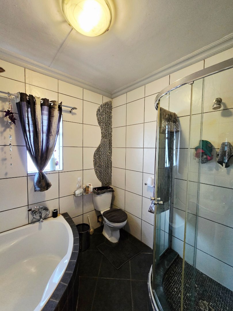 3 Bedroom Property for Sale in Wilkeville North West